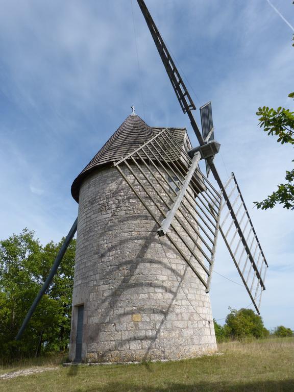 D'Est En Ouest Villa Montcuq Rum bild